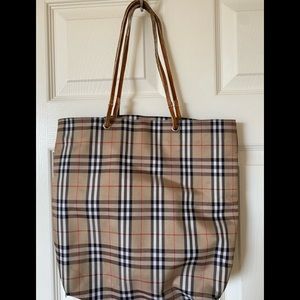 Burberry House Vintage Check shoulder tote.PLEASE NO LOWBALL OFFERS